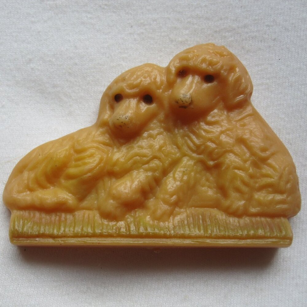 Vintage Fridge Magnet: 3" Golden Retrievers laying on Bed
